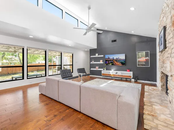 (undisclosed Address), Austin, TX 78759