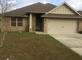 2510 Fiddlers Cir, Cantonment, FL 32533