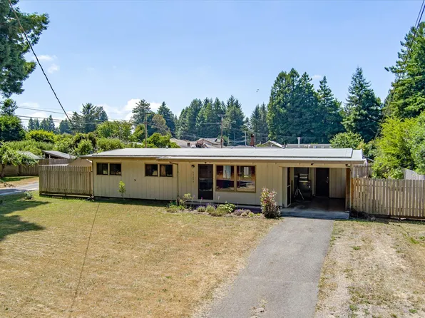 5362 Northridge Rd, Eureka, CA 95503