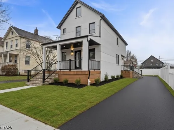 79 3Rd St, Somerville Boro, NJ 08876