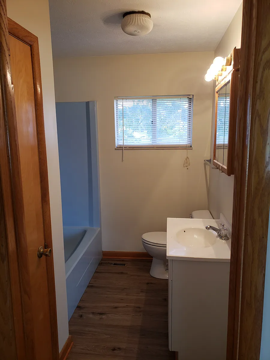 Building Photo - 316 Washington St #5