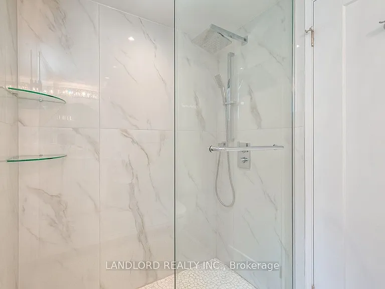 29 Hutton Ave — Photo 23