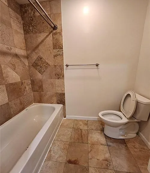 23311 Plantation Dr NE — Photo 15