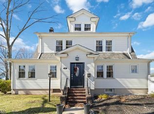 401 Woodland Ave, Roselle Park Boro, NJ 07204