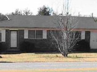 71 Montague Rd, Greenville, SC 29617