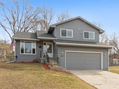 817 Cade Ct, De Soto, IA, 50069