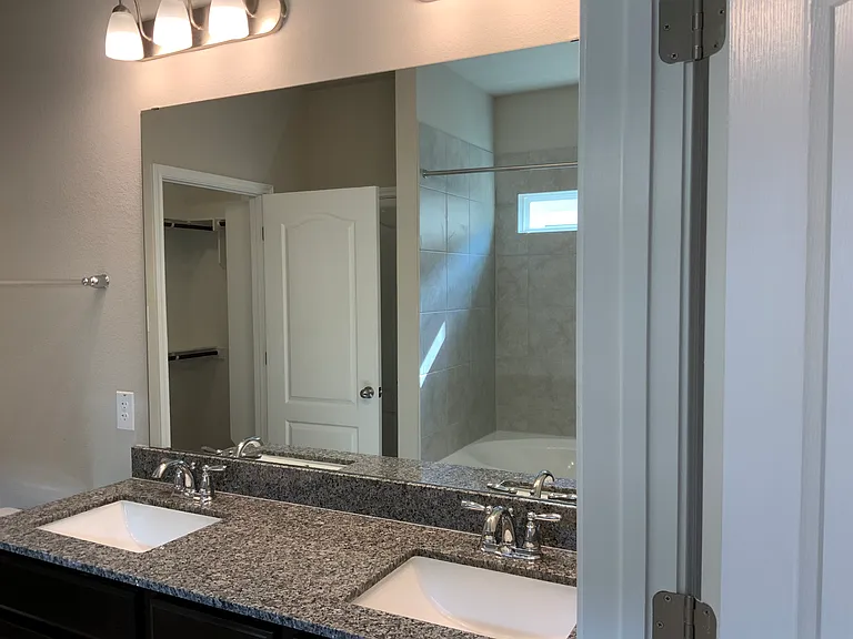 1607 Curlew Ln — Photo 7