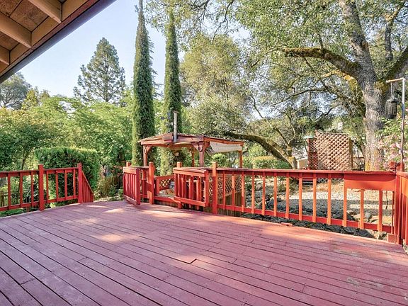 2nd image of 11185 Bobolink Way