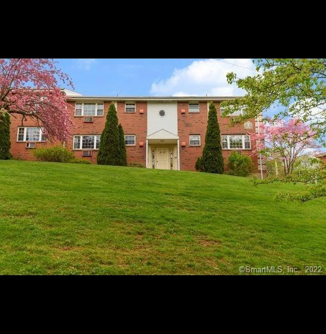 71 Sigwin Dr — Photo 1