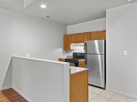 4th image of 1708 S Tucker Blvd #A