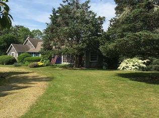 655 Old County Rd, West Tisbury, MA 02575