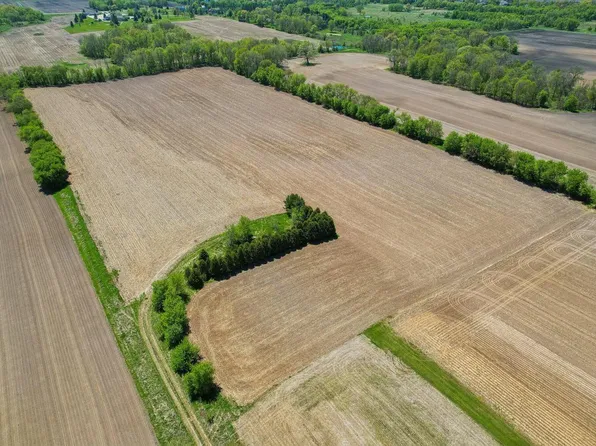 W5651 COUNTY ROAD R, Watertown, WI 53098