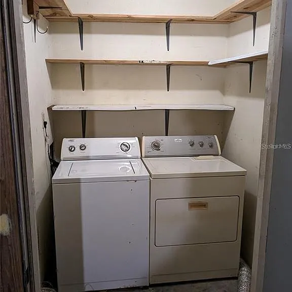 4317 SW 69th Ter — Photo 11