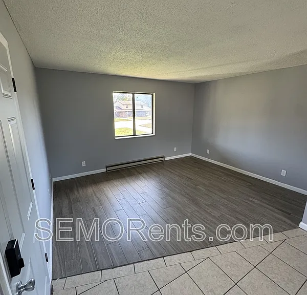 315 E Ln #3 — Photo 2