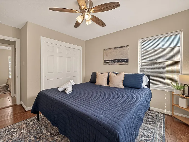 515 Ogilvie St — Photo 11