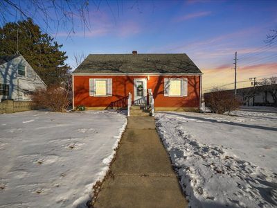 1102 Lafayette St, Valparaiso, IN, 46383