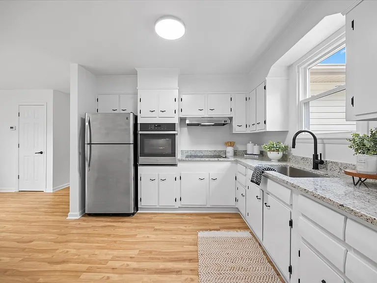 3437 Apache Dr — Photo 13