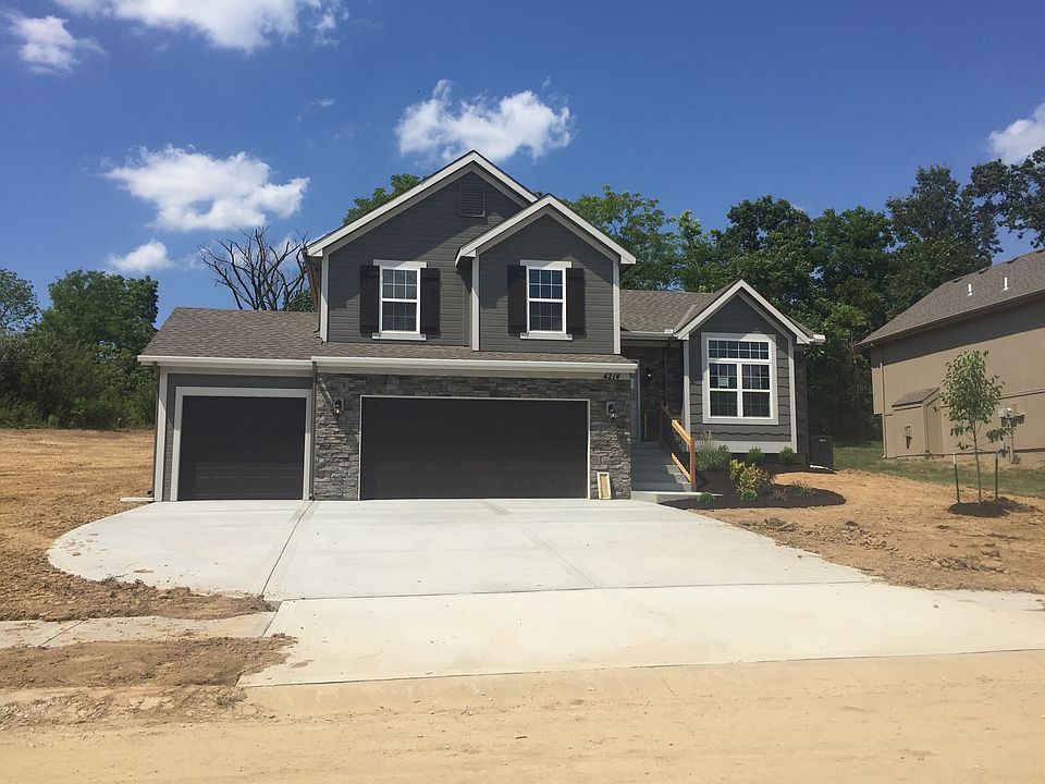 1st image of 4214 NE 85th Ter