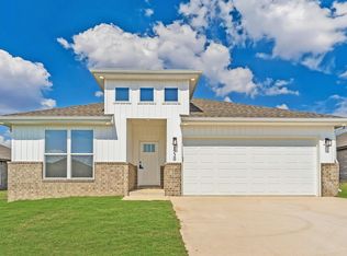 1721 Farmer St, Pea Ridge, AR 72751