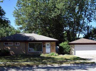 36790 Angeline Cir, Livonia, MI 48150