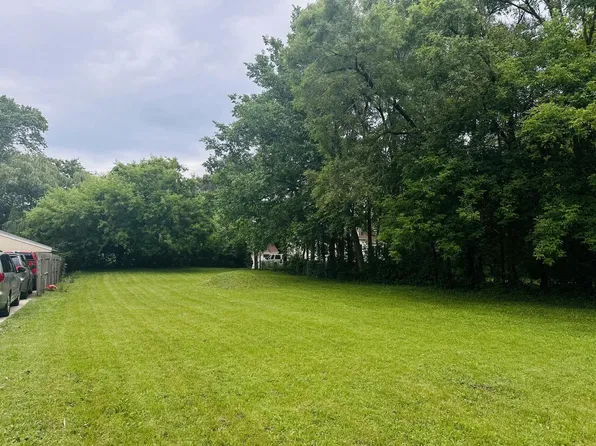 7020 North 44TH STREET, Milwaukee, WI 53223