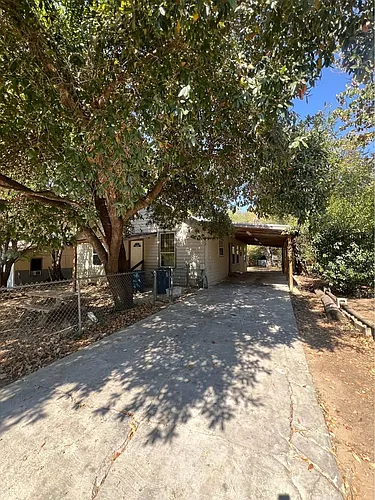 113 Zaragoza St Photo 1