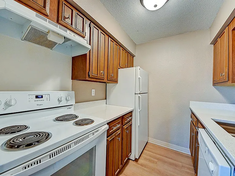 1215 Oakland Rd NE #44 — Photo 28