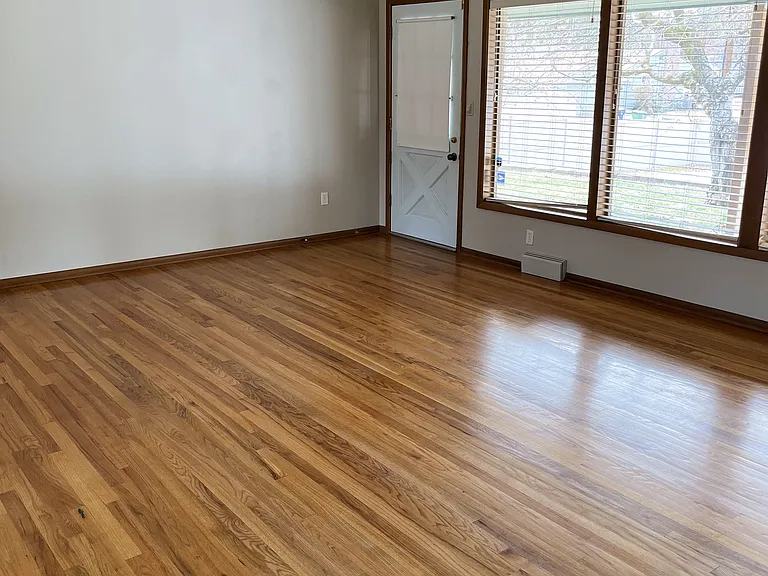 4124 S Helena St — Photo 17