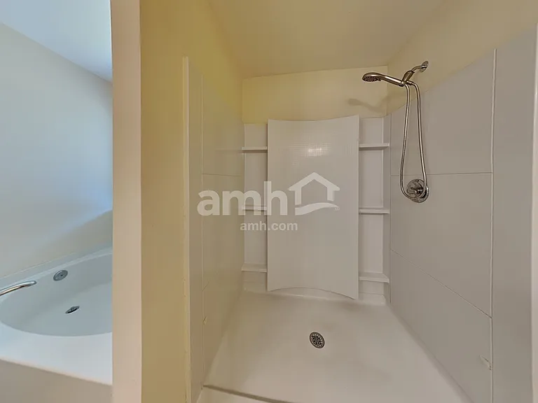 110 Dynasty Ln — Photo 13