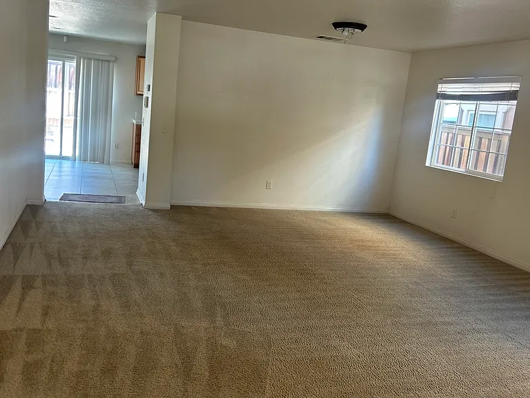 45005 Anabell Ln — Photo 10