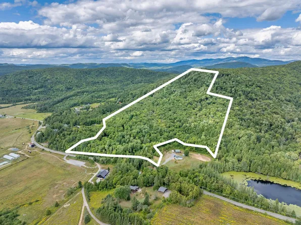 Chemin Paquette Mont, Tremblant, QC J8E 2B5