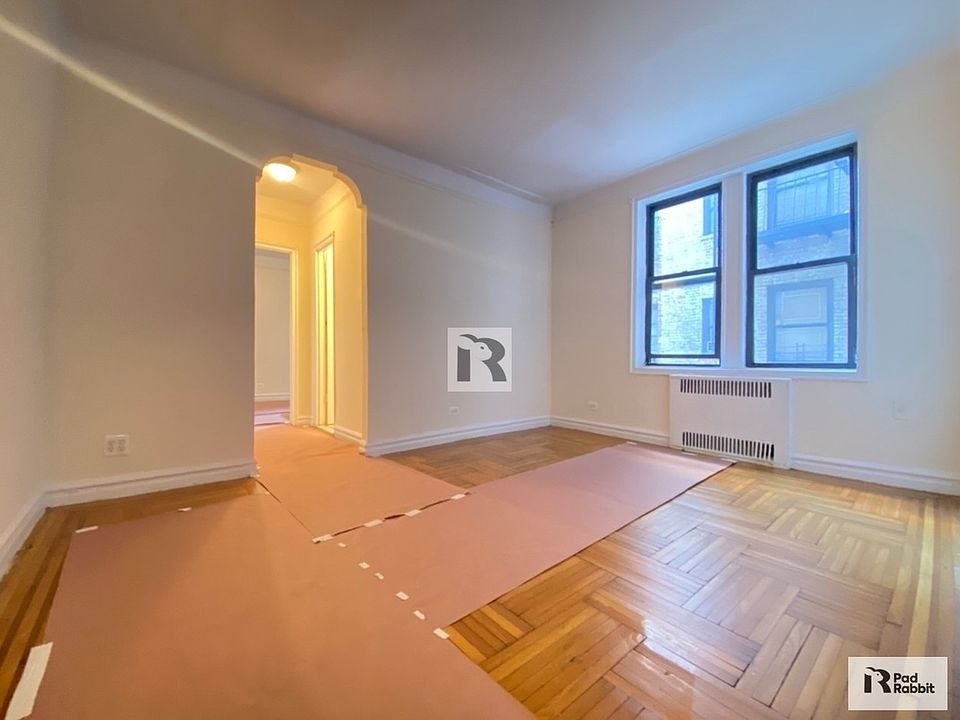 1st image of 745 Lincoln Pl APT 1C