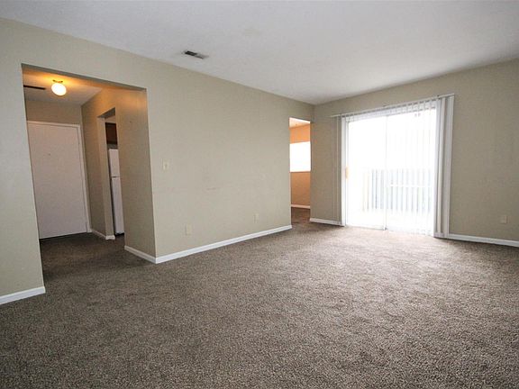 3rd image of 1570 Gelhot Dr APT 105