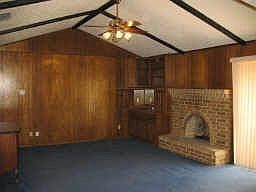 3rd image of 3806 Bucknell Dr