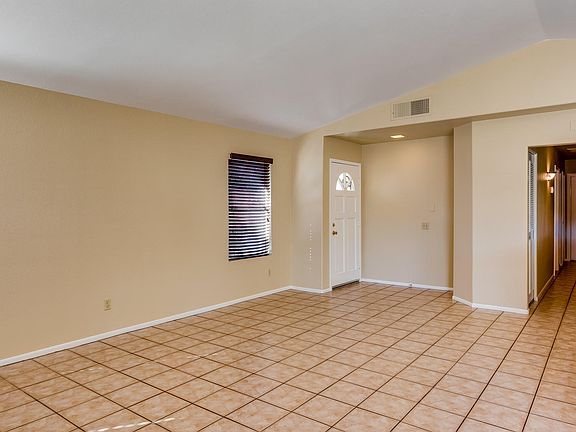 5th image of 4265 E Covina St