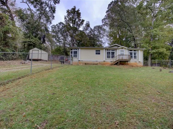 755 Lang Cir, Covington, GA 30014
