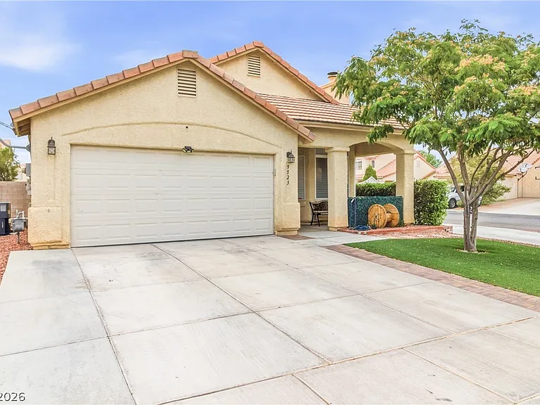 9523 Observer St — Photo 2