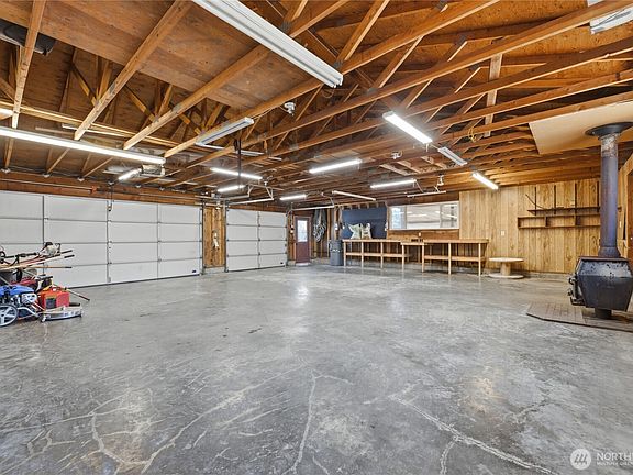 5th image of 506 Calistoga Street W