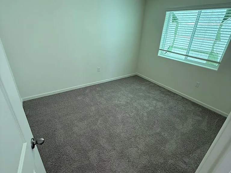 301 Stork Ct — Photo 14