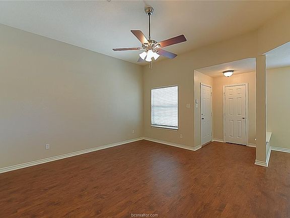 5th image of 3626 Oldenburg Ct