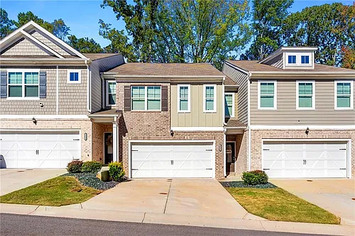 1840 Fabian Way Photo 1
