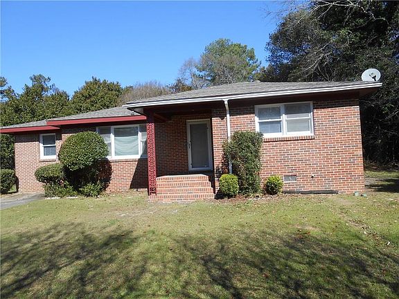 2nd image of 216 Crestwood Ter
