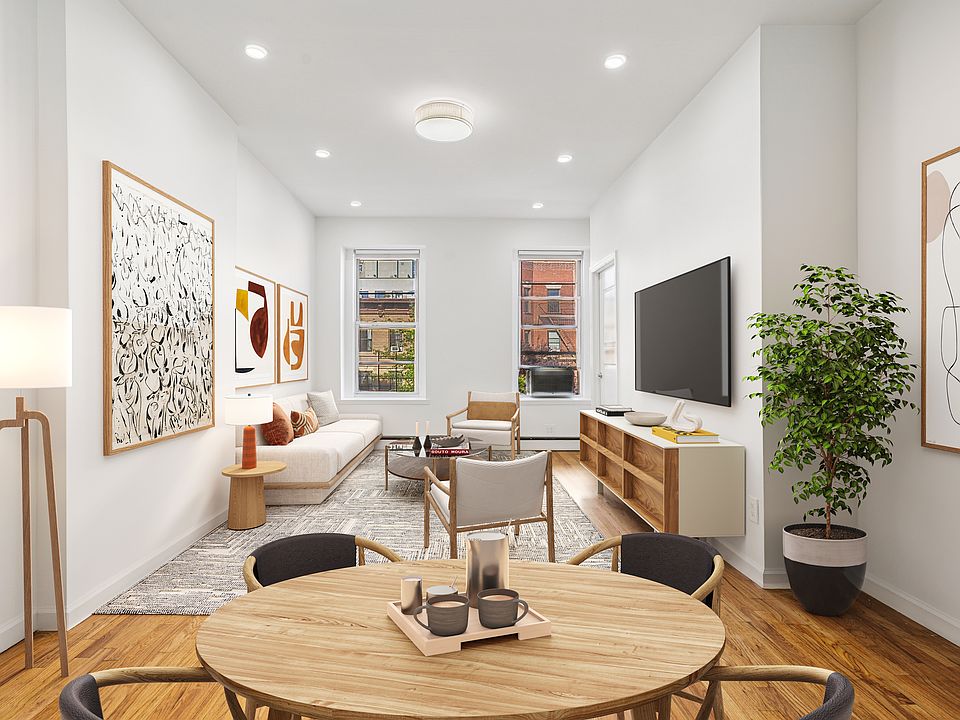 1st image of 586 Park Pl #3