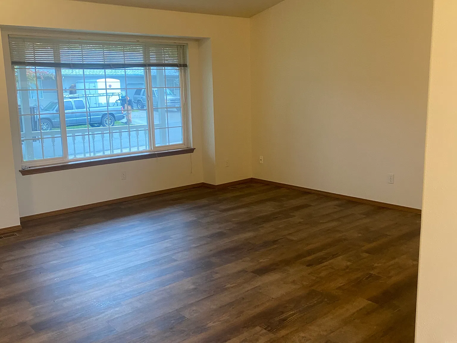 2 bed, 1000 sqft, $1,500 — Photo 1