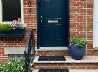 1921 Christian St, Philadelphia, PA 19146