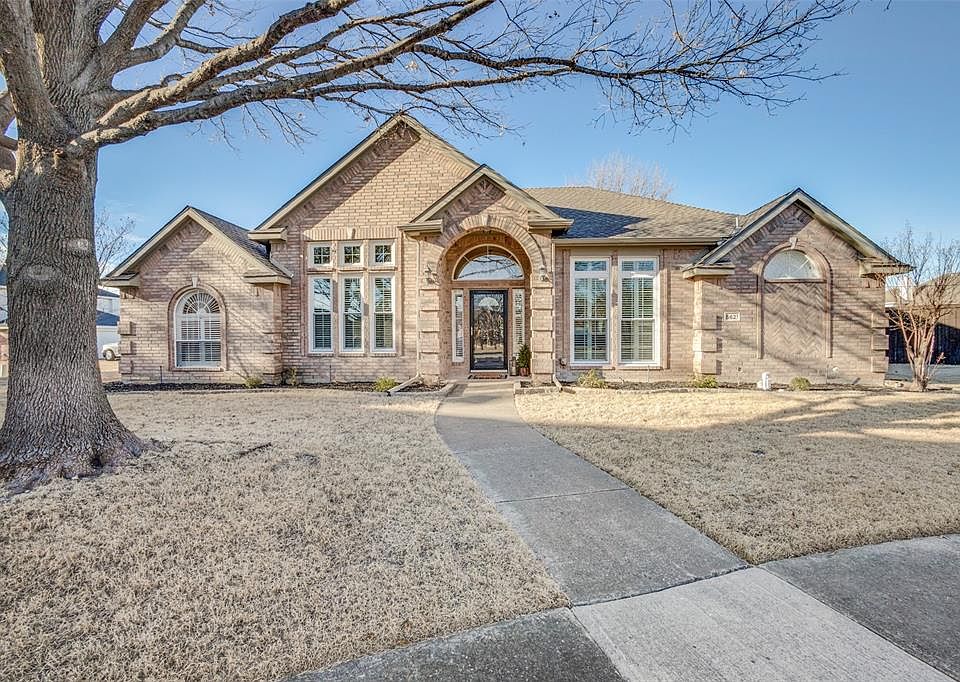 1st image of 5621 Violet Ct