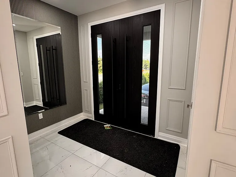 106 Woodward Ave — Photo 3