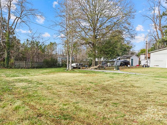 4th image of 10825 Lamesa Pl