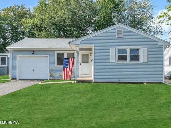 137 Marcellus Ave, Manasquan, NJ 08736