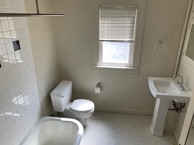 1529 21st St #C — Photo 6